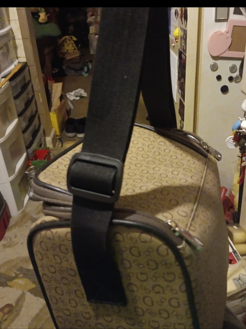 Guess insulated lunch box - Picture 8 of 8